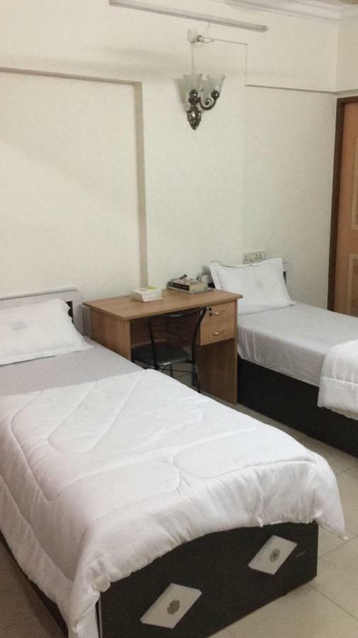 Apartment Sixth Sense Hospitality Service In Bandra Bkc Mumbai